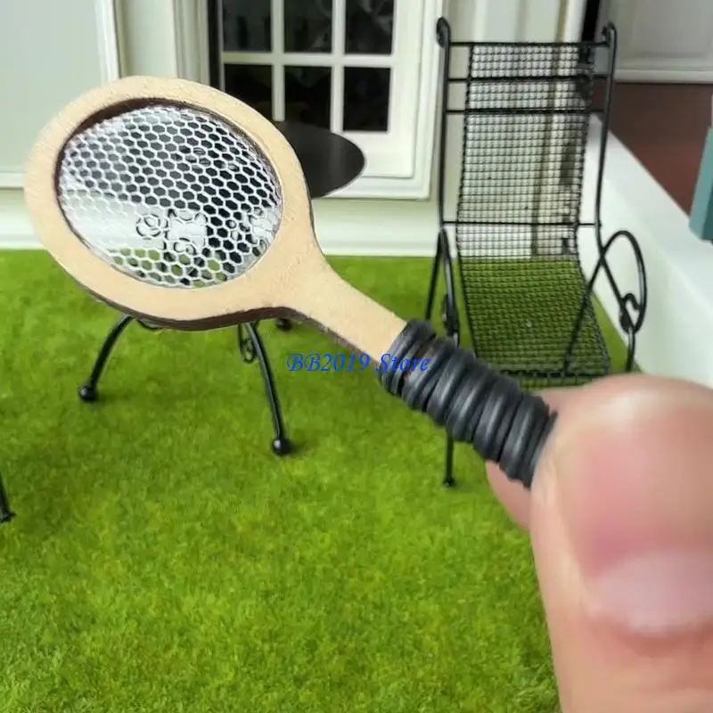 

Q0KB Маленькая деревянная теннисная ракетка, модель игрушки для 1/12 кукольных домиков, аксессуары и создание мини-сцен