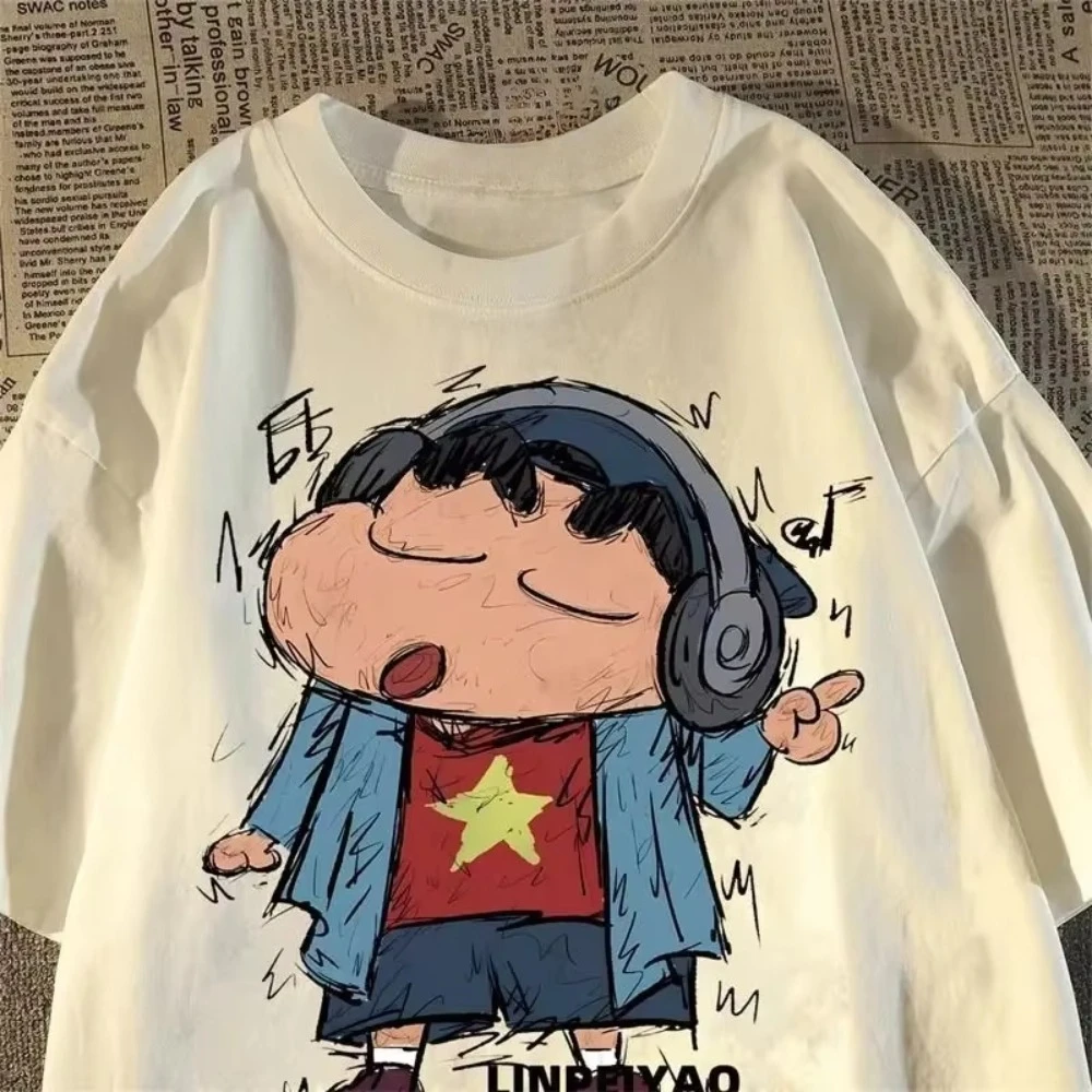

MINISO Crayon Shin Chan Retro Cartoon Short Sleeved T-shirt Summer Loose Street Couple Half Sleeve Tops Suitable Men and Women