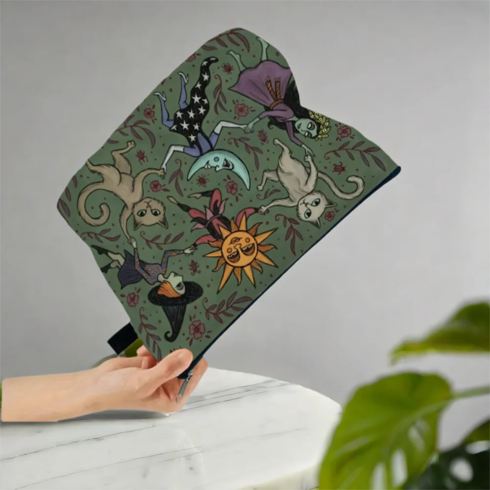 Зеленые косметические карандаши, студенческая косметичка, 1 шт., сумка, лесная ночь, косметичка, причудливая ведьма, дизайн кота и луны на темном цвете