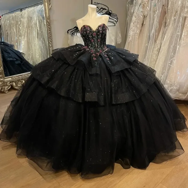 

Винтажное черное платье Quinceanera без бретелек, красивое бальное платье со шнуровкой и бантом из бисера, многоуровневое платье для вечеринки, дня рождения, Мексики, корсета, выпускного вечера