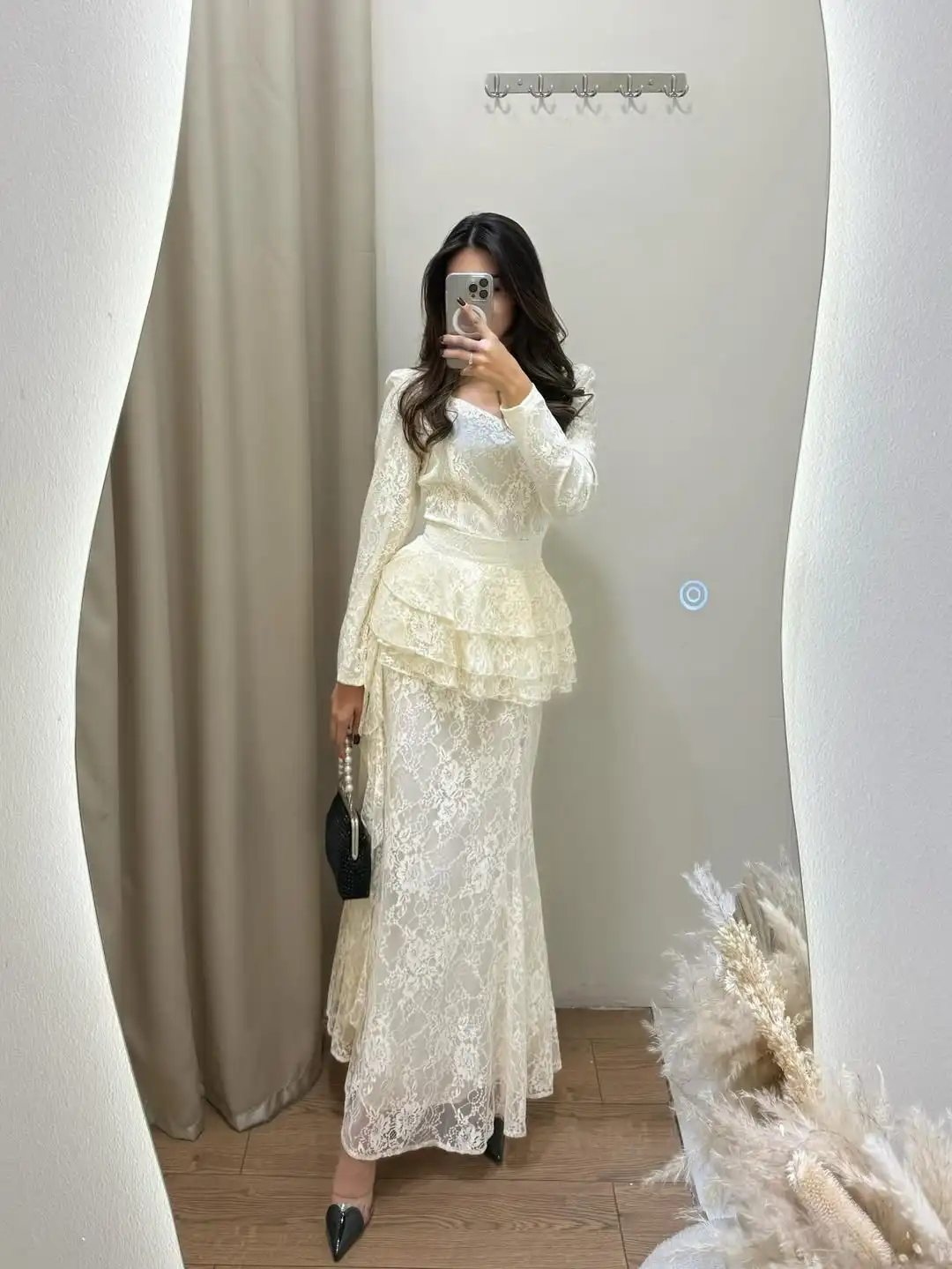 New Design V Neck Embroidery Tiered Ruffles Full Sleeves Elegant Illsion Sashes A Line Evening Prom Formal Party Dress