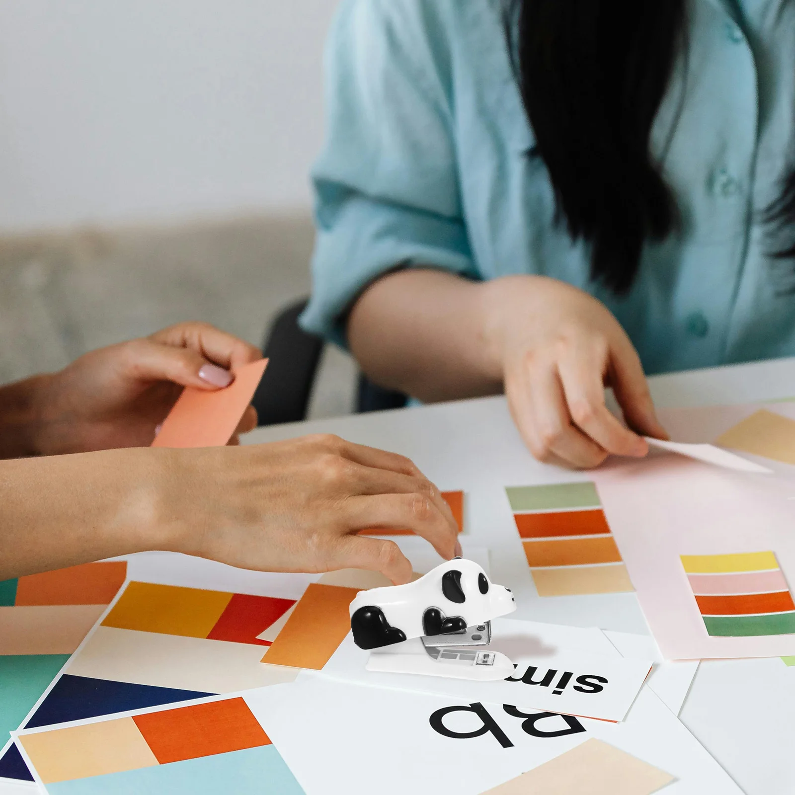 Portable Cartoon Handheld Stapler Small Compact Office Stapler Multi-Function Mini Staplers for Desk and Home Staplers for Desk