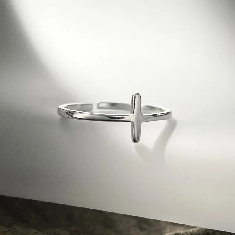 

S925 sterling silver cross shape bright silver ladies ring open ring light luxury personality daily wear party boutique jewelry