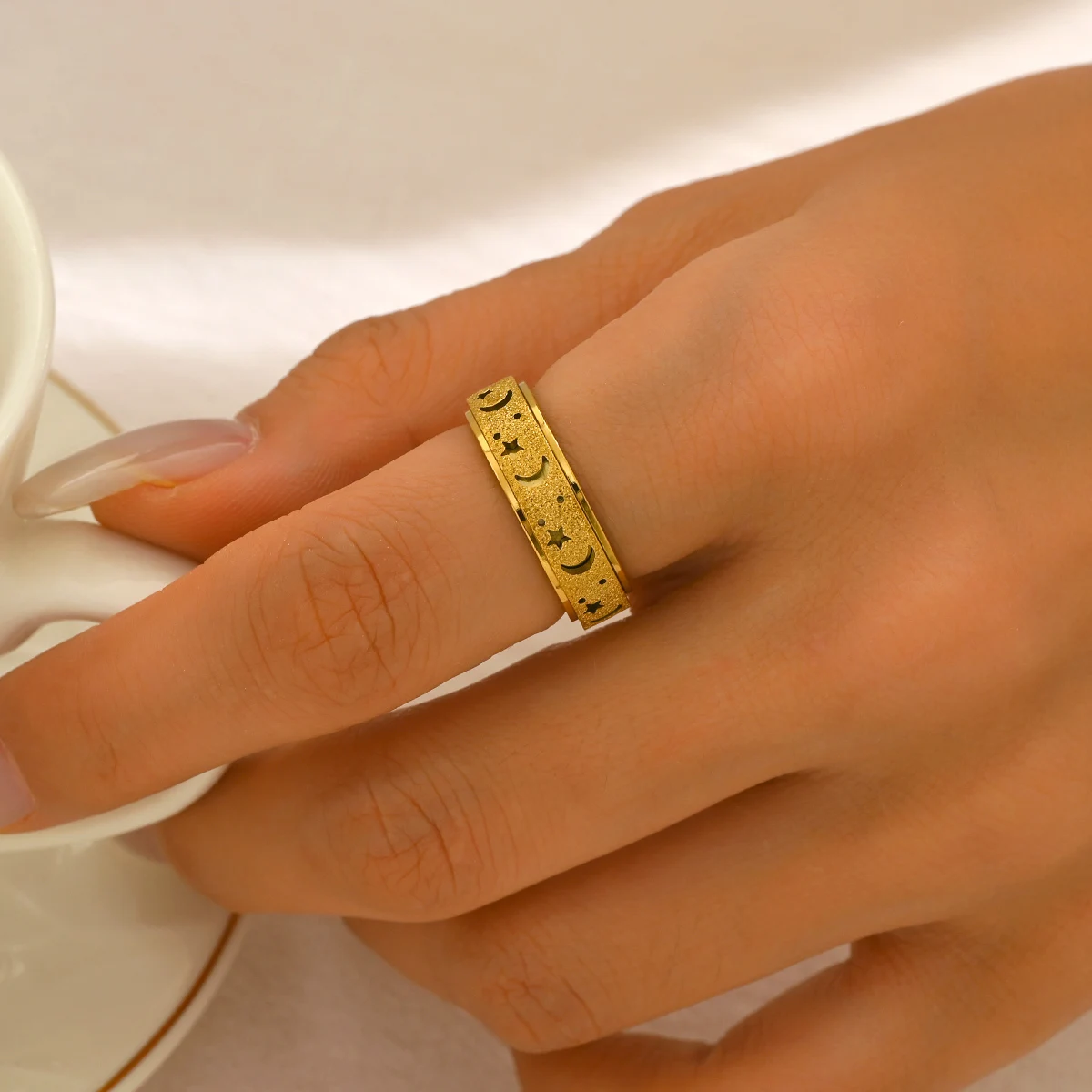 Lxalry Anello Spinner Moon and Star placcato oro 18 carati - Anello Fidget anti-ansia per uomo e donna, regolabile, impermeabile, ipoalle