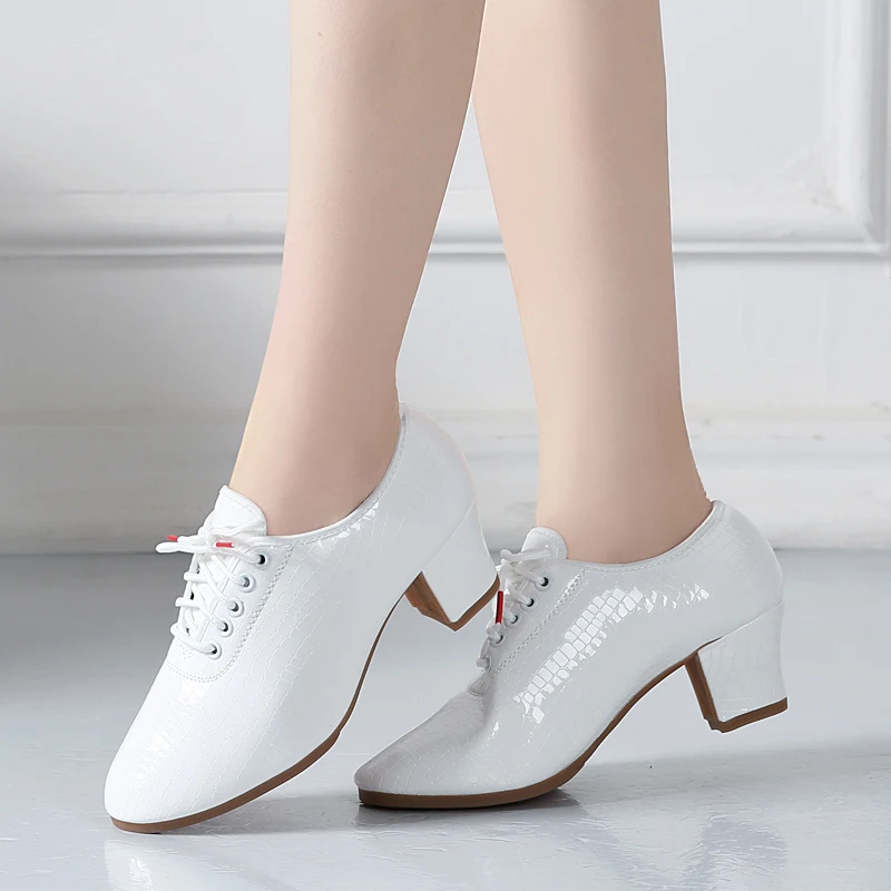 Women Dance Shoes Ladies Salsa Jazz Shoe Practice Soft Rubber Sole Latin Modern Dancing Shoes Female Square Ballroom Sneakers ﻿