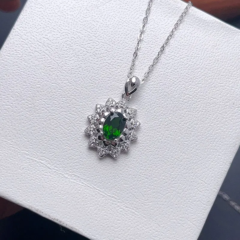 5*7mm Natural Diopside Pendant with certificate 925 Sterling Silver Classic Design Silver Pendant Luxury Fine Jewelry for Women