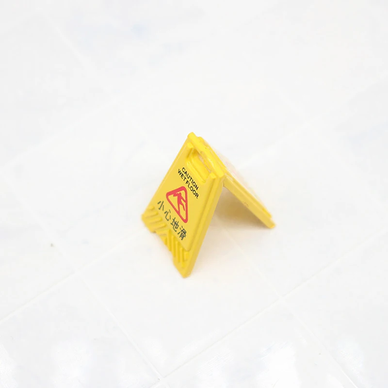 1/12 Dollhouse Caution Wet Floor Warning Sign Dollhouse Miniature Traffic Scene Toys Dolls House Decoration Accessories