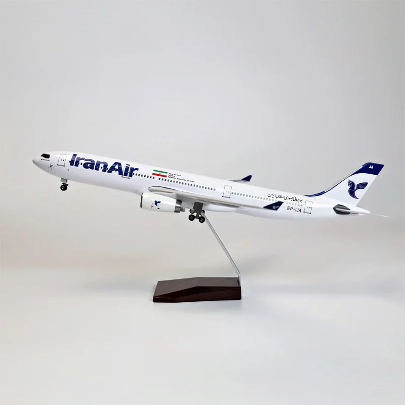 

1/135 Scale Model Airplane Toy 47cm Iran Airways A330 Resin Diecast Aircraft Assemble Gifts For Decoration With Lights And Base