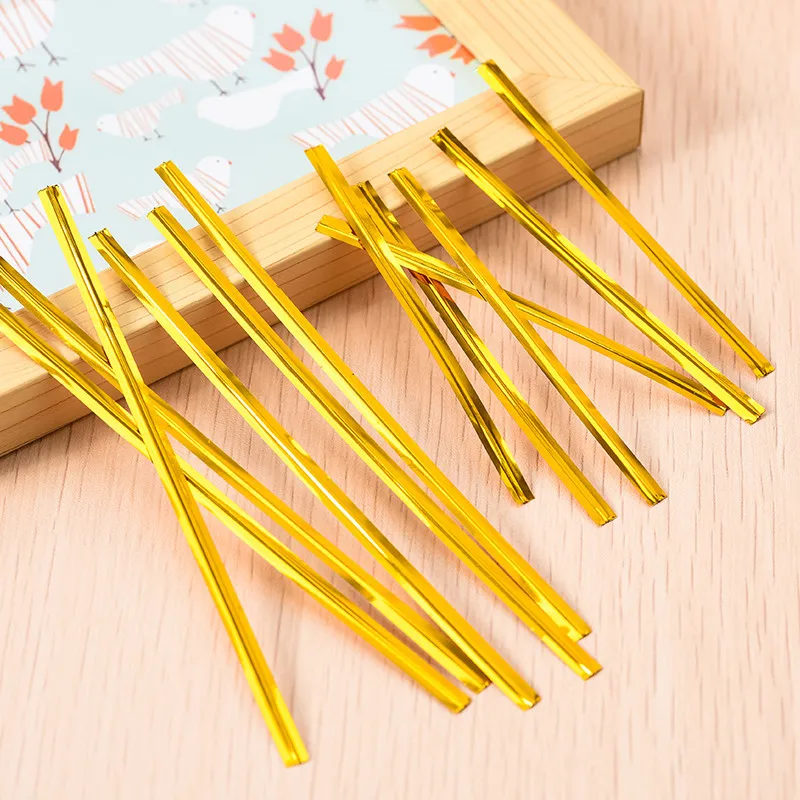 Christmas Gift Packaging 800PCS Gold Plastic Twist Ties 8cm 10cm 12cm Reusable Bag Sealers Wholesale