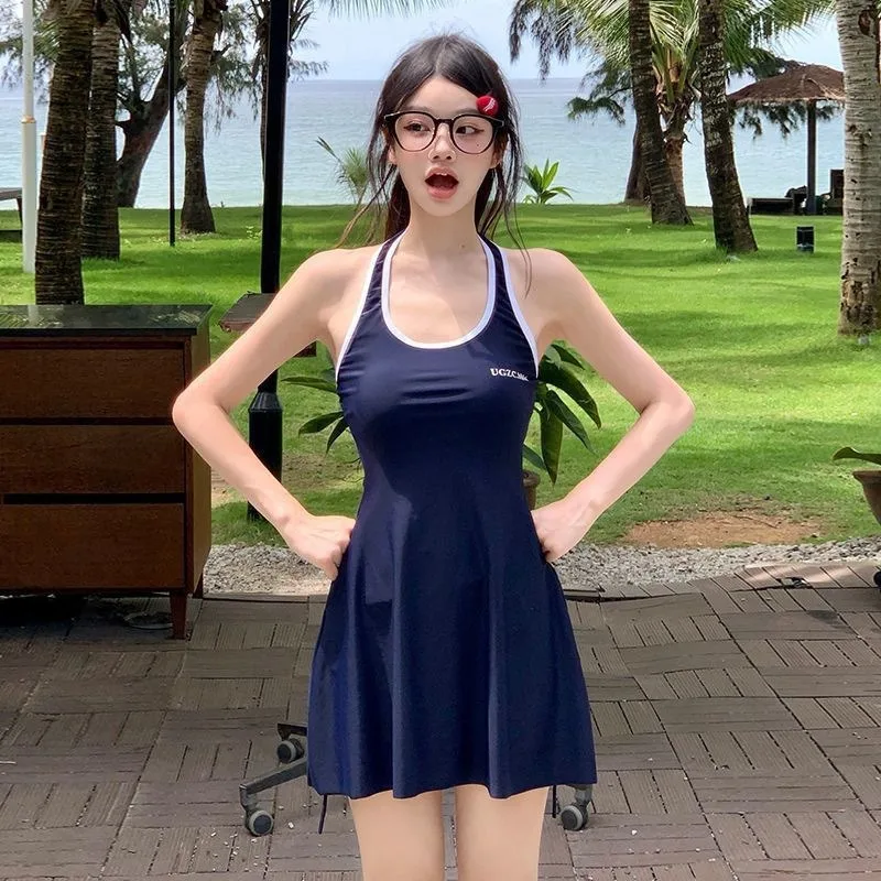 New Japanese Style Slim and Conservative Backless One-piece Dress with Flat Angle Swimsuit Fashionable Hot Spring Swimsuit