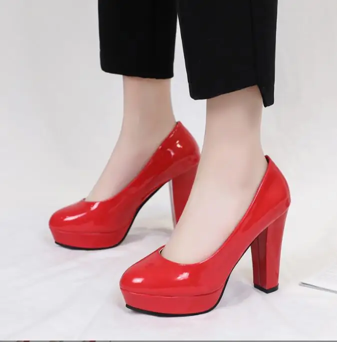 

New Classic Fashion Spring Autumn Woman Red High Heels Black White Shoes chunky heel shoes heels Slip-on PU Casual Ladies Shoes