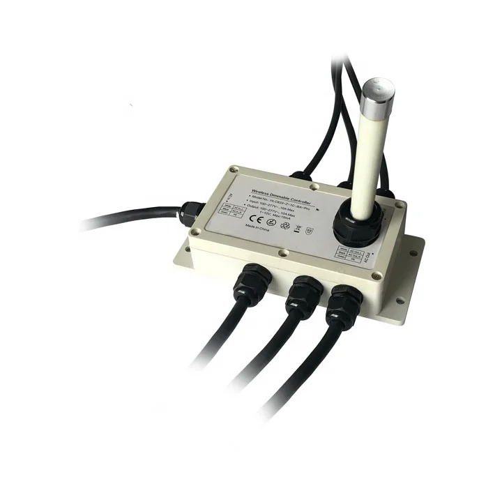 

Hot sell IP65 100meter 1-10V 0-10V Outdoor Automatic Lighting System Remote Control Dimmer Sport Light Led Controller