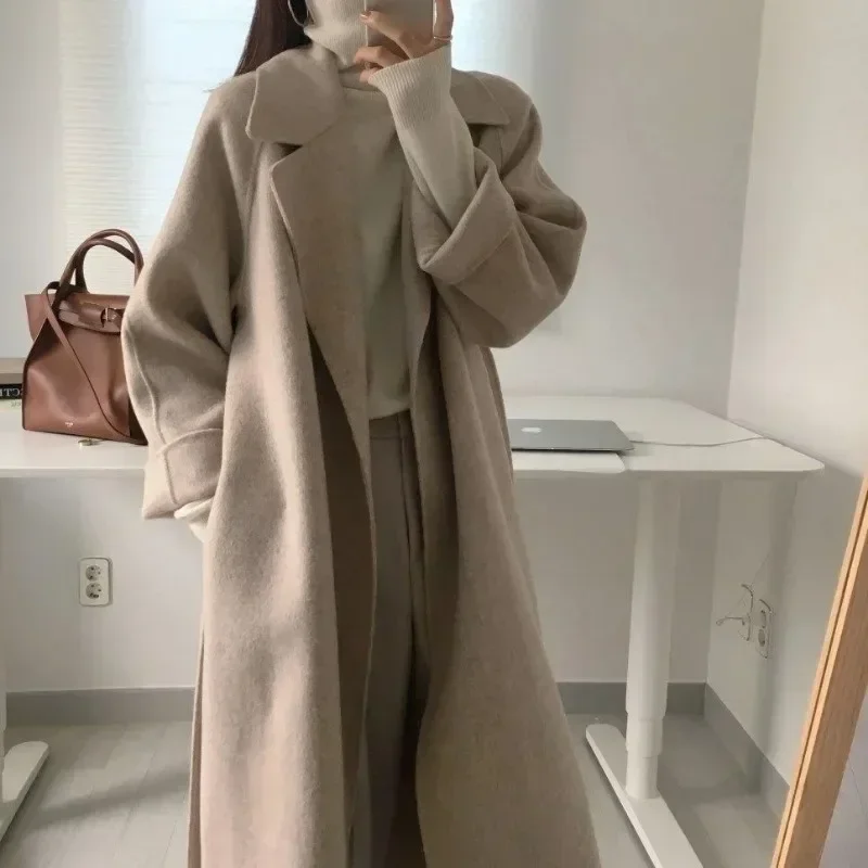 

French Lazy Style Warm Female Fresh Winter Classical Belt Retro Loose Women Woolen Coats Chic Casual Long Coat Fashion Tops