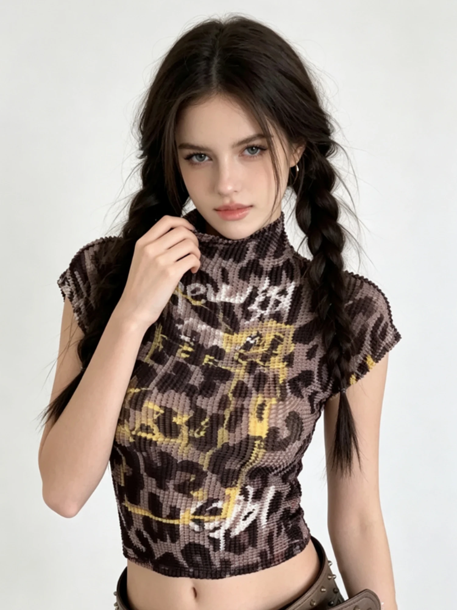 

Women's Brown Leopard Print Pleated T-shirt Y2K Gyaru Funny T-shirt Vintage Stretch Turtleneck Short Sleeve Tee Top Summer 2026