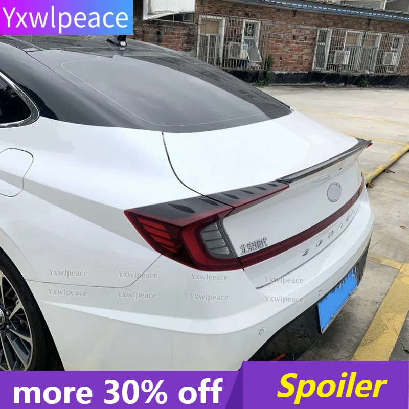 

Carbon Fiber Look/ABS Gloss Black Rear Trunk Lip Spoiler Trunk Wing Body Kit Accessories for Hyundai Sonata 2020 2021