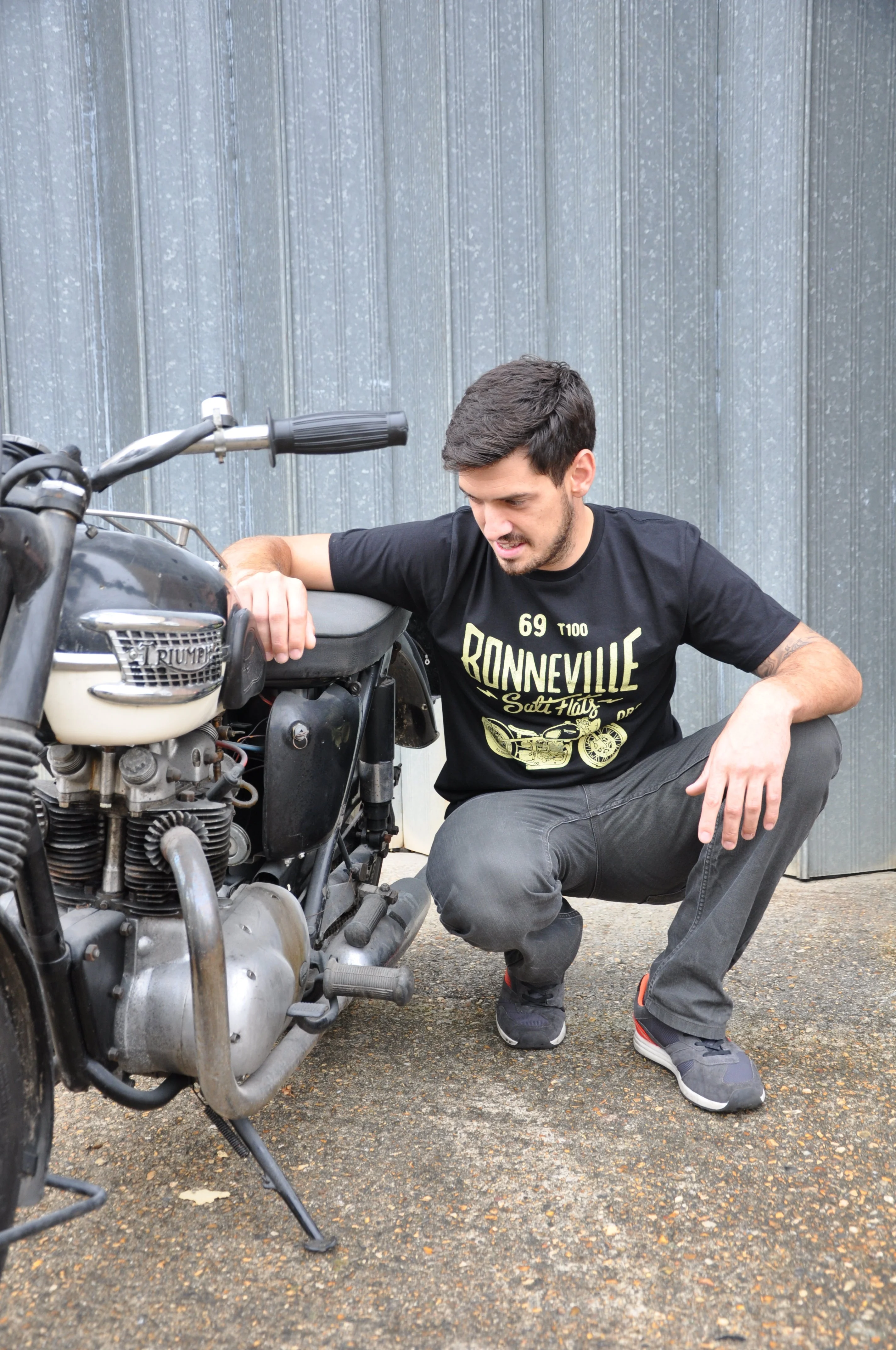 Bonneville Salt Flats T100 Racing Retro Biker Motorcycle Graphic Tee Cotton Mens Womens T-Shirt Outdoor Casual Top