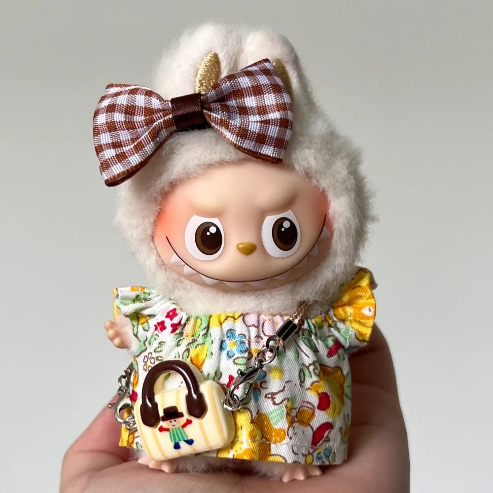 

New Labubu 4.0 Clothes Sweet Belted Dress Bag 3-piece Set Mini Plush Doll Clothing Fashion Doll Accessories Diy Gift