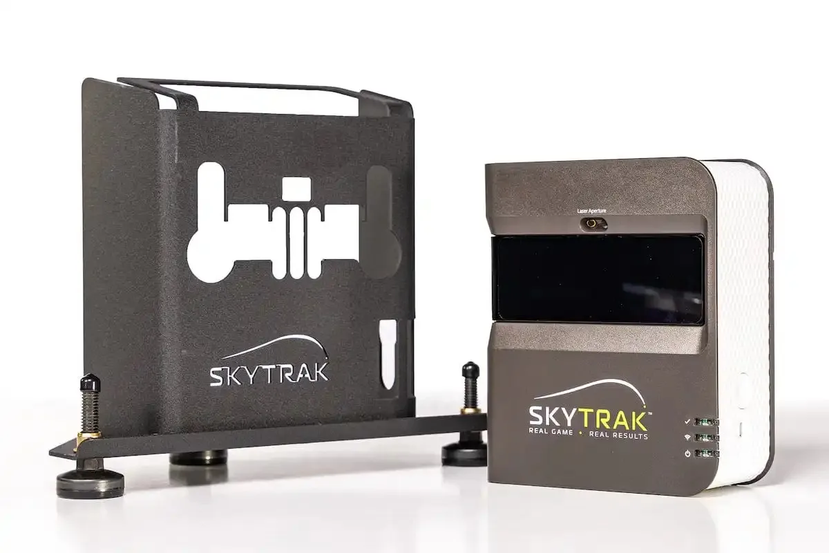 

NEW IN STOCK SALES ON New SkyTrak Golf Simulator Monitor + Skytrak Protective Case