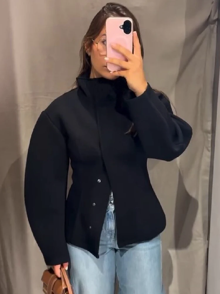 Elegant Black Stand Collar Short Jacket Chic Snap Button Front Pockets Fitted Waist Coat 2026 Autumn Lady High Street Outwear