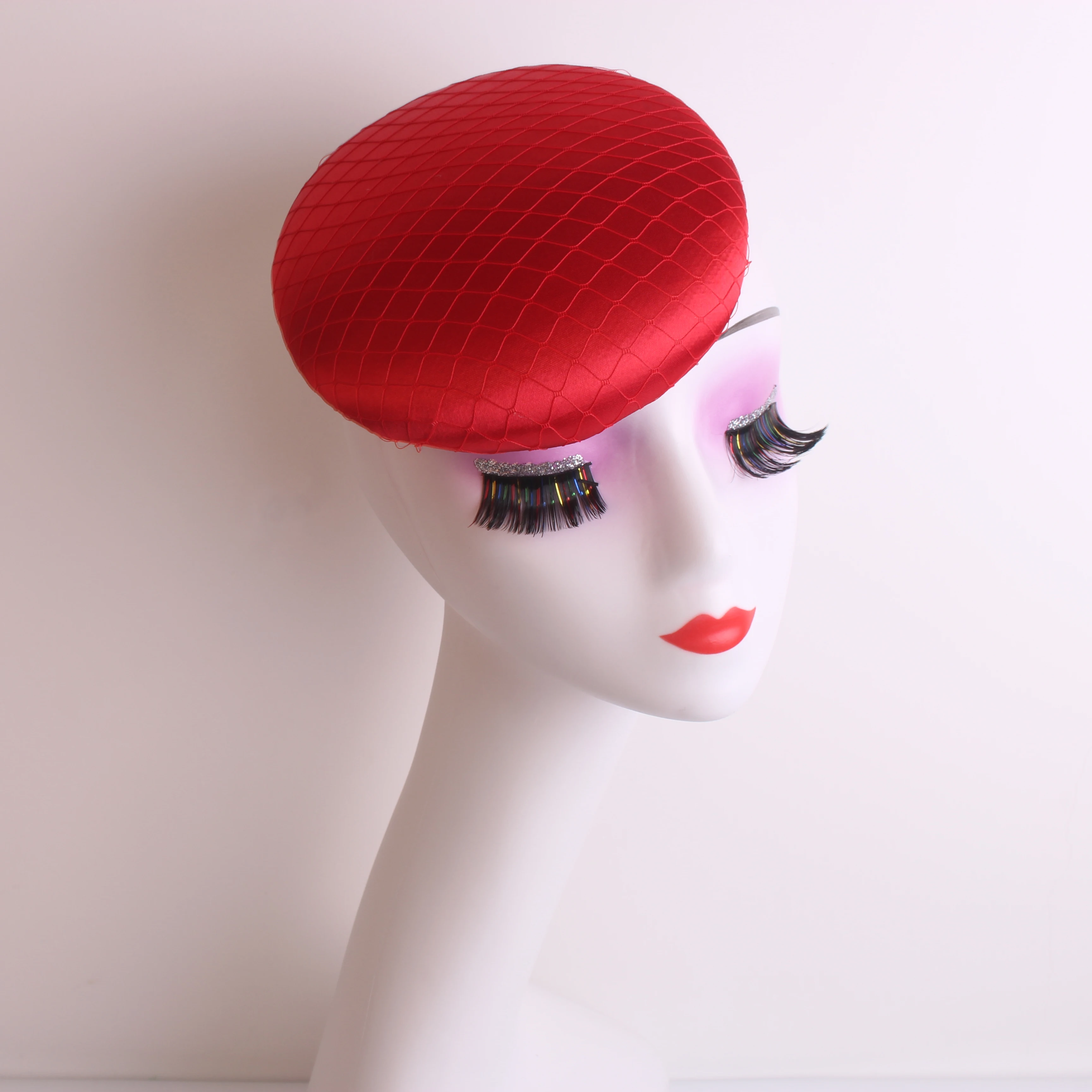 Topi dasar pesta Satin Fascinator 15CM Aksesori rambut DIY hiasan kepala Cocktail topi pengantin topi pernikahan merah