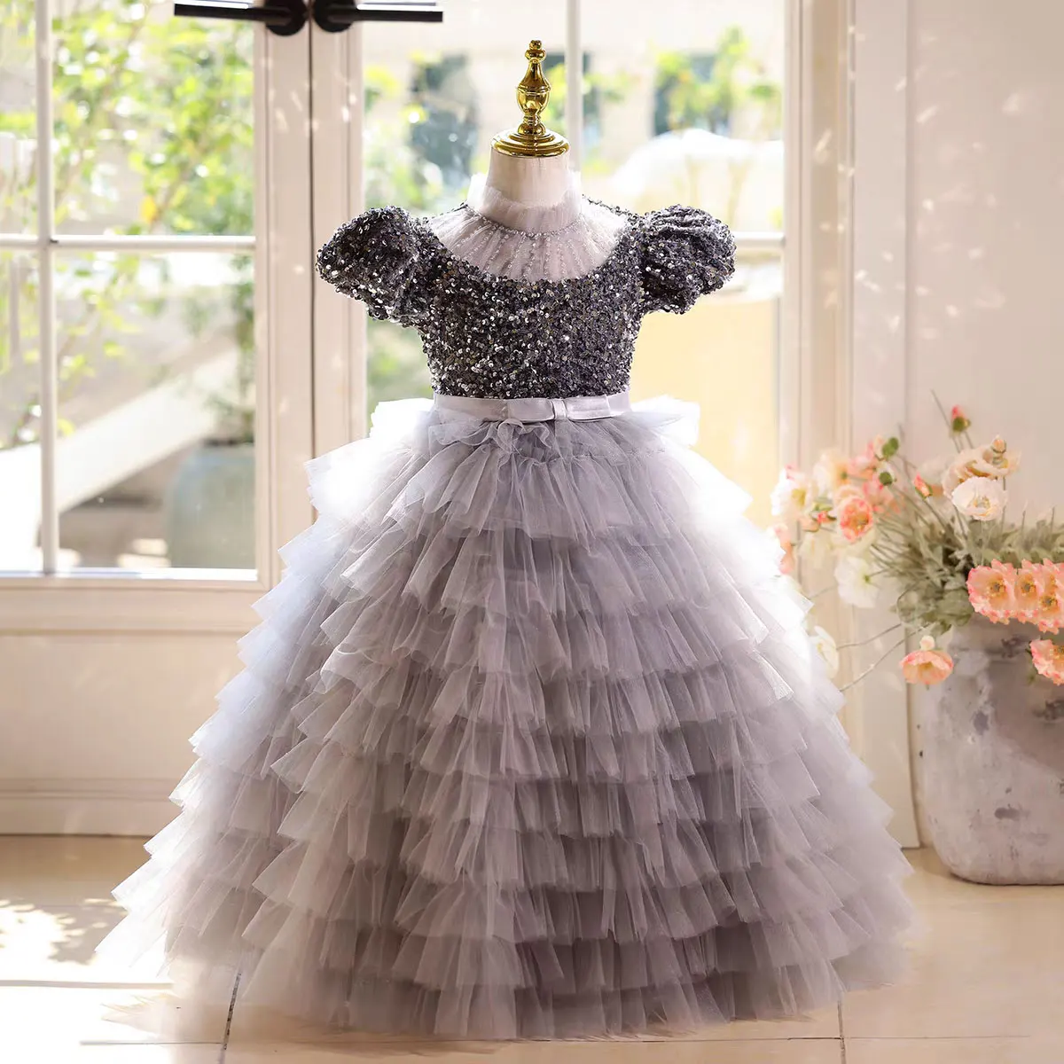 Dreamy Vow D184 Luxury Gilr Dress Gray High Neck Short Sleeve Appliques Princess for Kids Wedding Birthday Party Pageant Gown