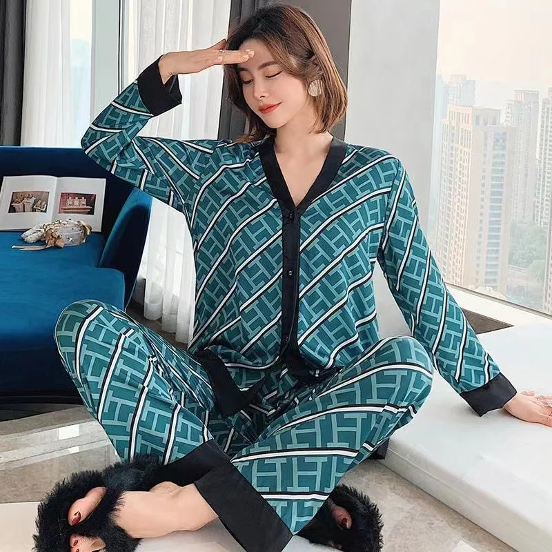 Spring and Summer New Ice Silk Pajamas Homewear Set Girls Long-Sleeved V-Neck Cardigan Simulation Silk Lapel Pajamas Homewear Se image 2