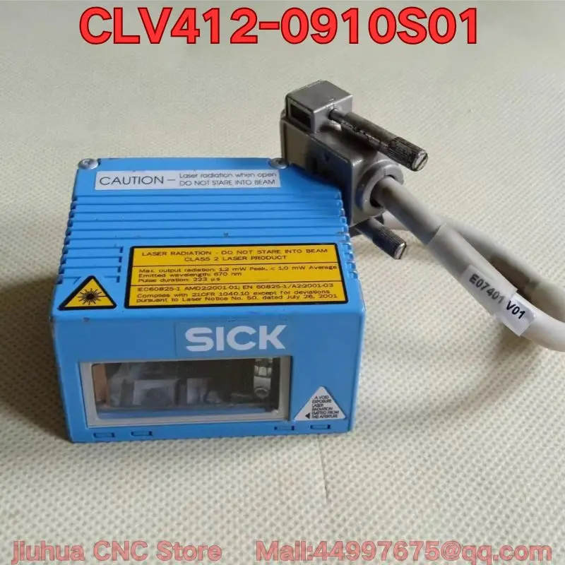 

Функциональный тест б/у считывателя кодов CLV412-0910S01, обычно.