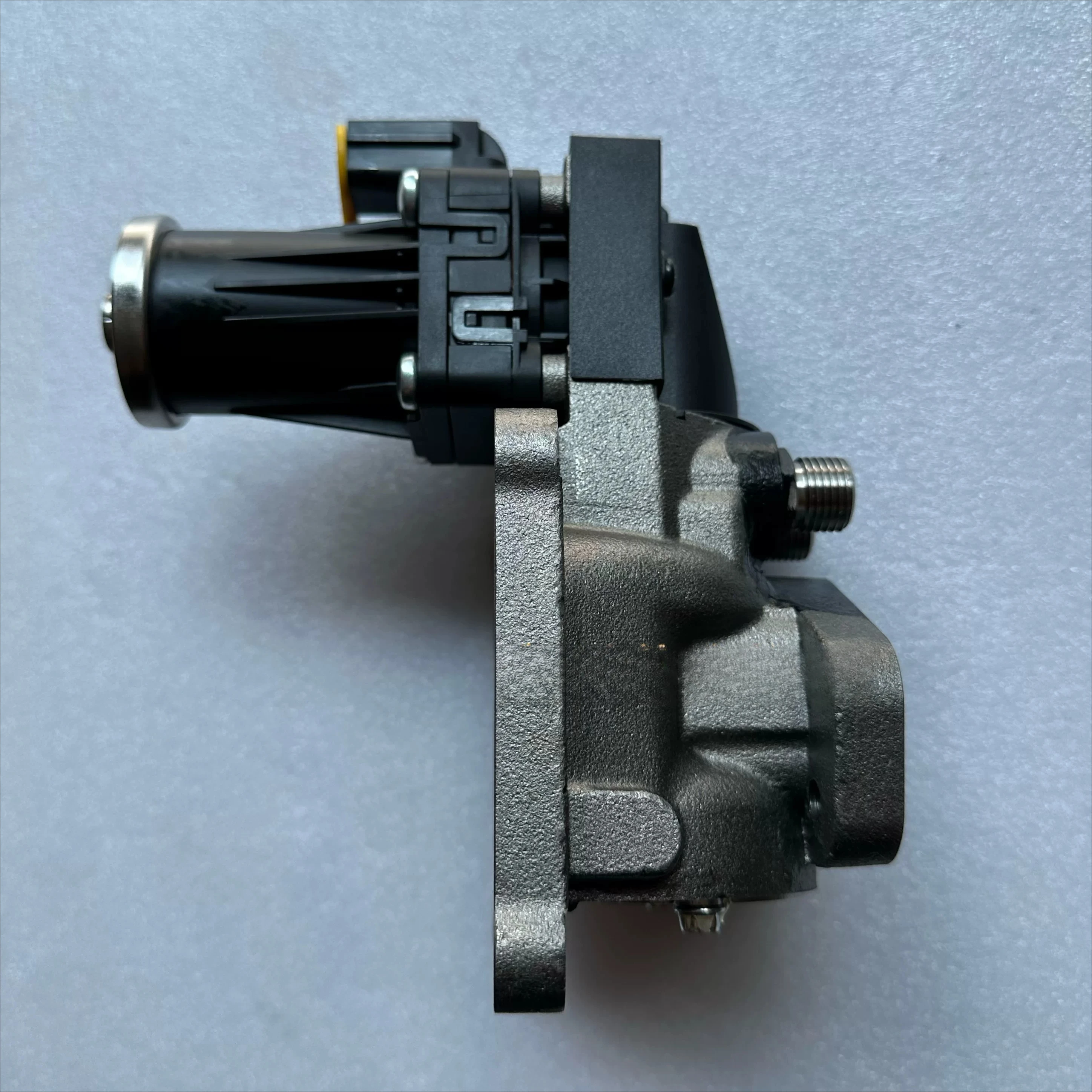 Weichai WP4.6 engine EGR exhaust circulation valve 1001021919 Sinotruk Howo light truck