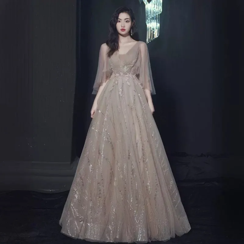 فستان سهرة نسائي جديد مثير مطرز لعام 2025 فستان عصري وتنحيف للولائم على طراز امتحان فني لأداء البيانو #1