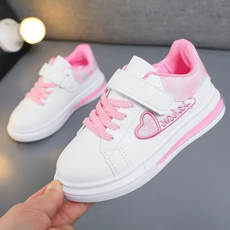 Children\'s Shoes 2024 Summer New Kids Fashion Casual Sports Shoes Hook & Loop Love Embroidery Princess Girls Sneakers Versatile