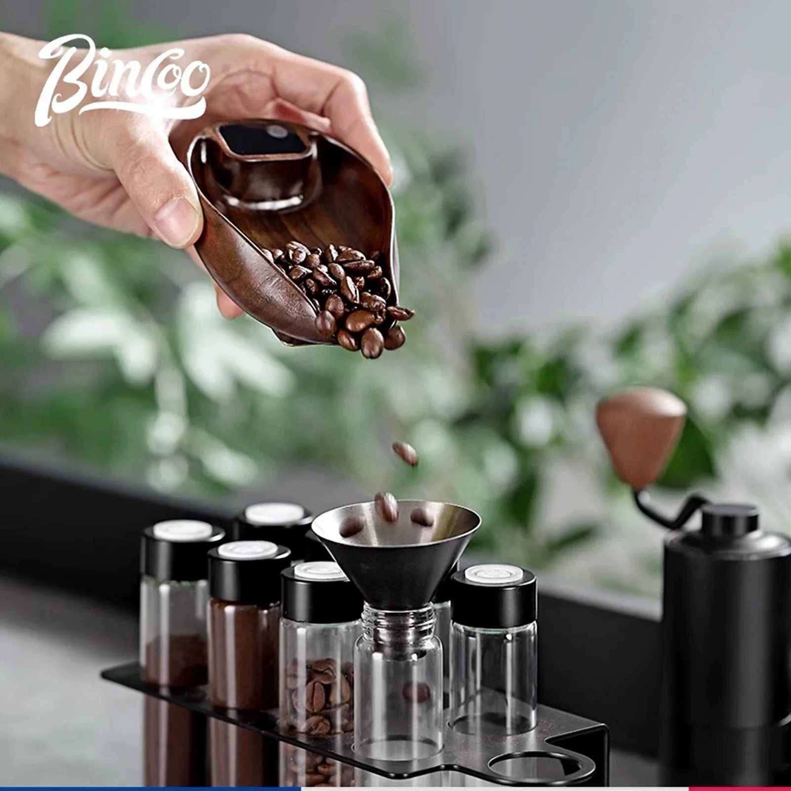 Bincoo Walnut Coffee Electronic Scale Professional Coffee Scale Portable Bean Plate Scale 0.1g Accurate Weight Rechargeable - Image 4