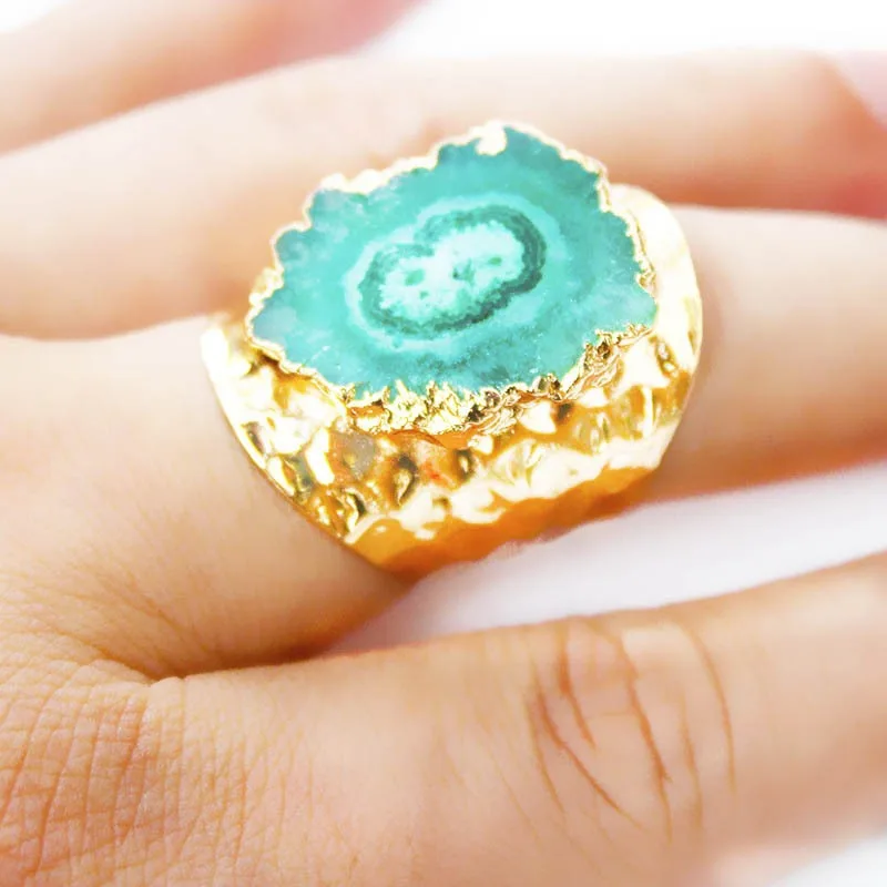 Natural Stone Ring Irregular Shape Agates Crystal Resizable Rings for Women Men Fashion Charm Jewelry Gift Cluster Winding Ring