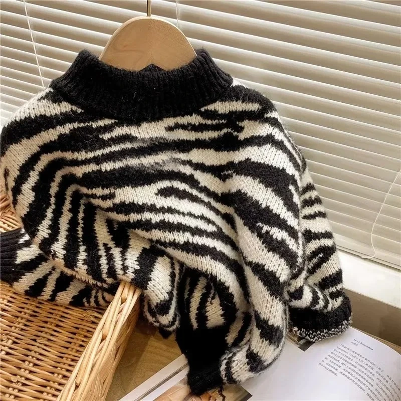 

Childrens Autumn Sweater 2025 New Fashion Long Sleeve O-neck Thicken Fleece-Lined Pullover Boys Girls Spring Winter Clothes