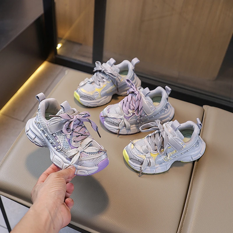 

Новые детские весенне-осенние кроссовки для девочек, сетчатые дышащие модные баскетбольные кроссовки, школьная универсальная детская спортивная обувь для бега