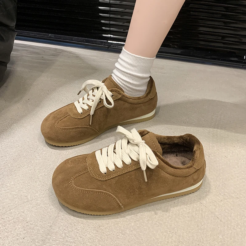 Scarpe da donna Autunno Casual Scarpe da ginnastica femminili Appartamenti morbidi Cestino con zeppa 2024 Abito autunnale Retro Nuove scarpe sportive per il tempo libero Donna Appartamenti Sof