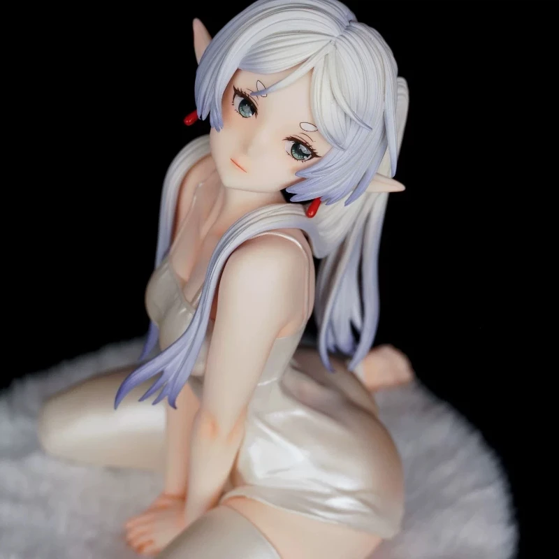 

Frieren Figure Anime 15cm Pvc Painted Finished Pretty Girl Model Resin Eyes Desk Case Decor For Male Collectors