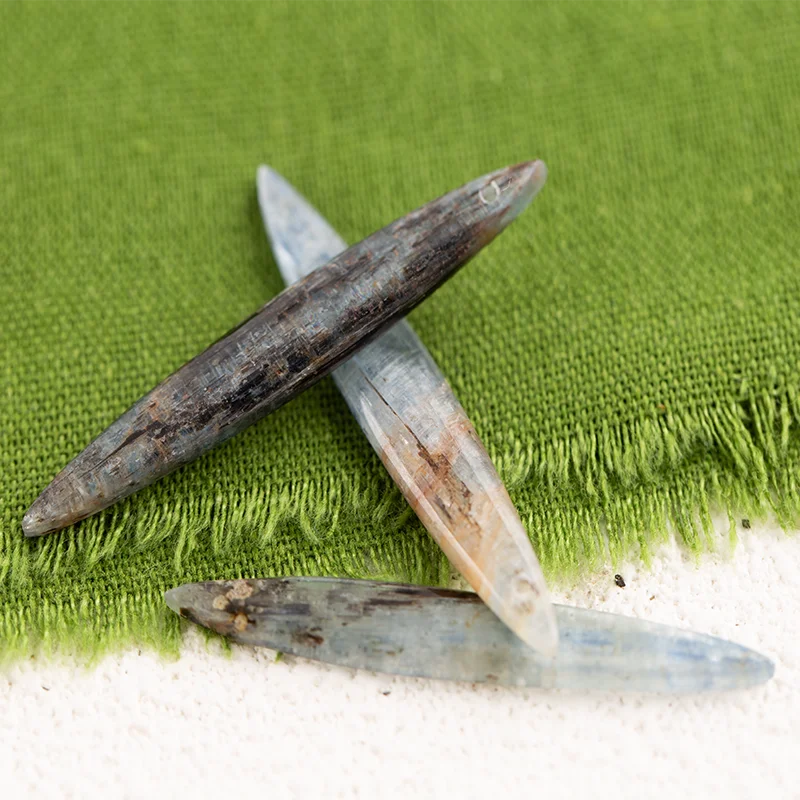 3PCS Blue Kyanite  Fashion Jewelry Earring Beads Charm Gift Accessories Semi-precious Stone Handmade Natural Jewelry 20x12mm5.5g