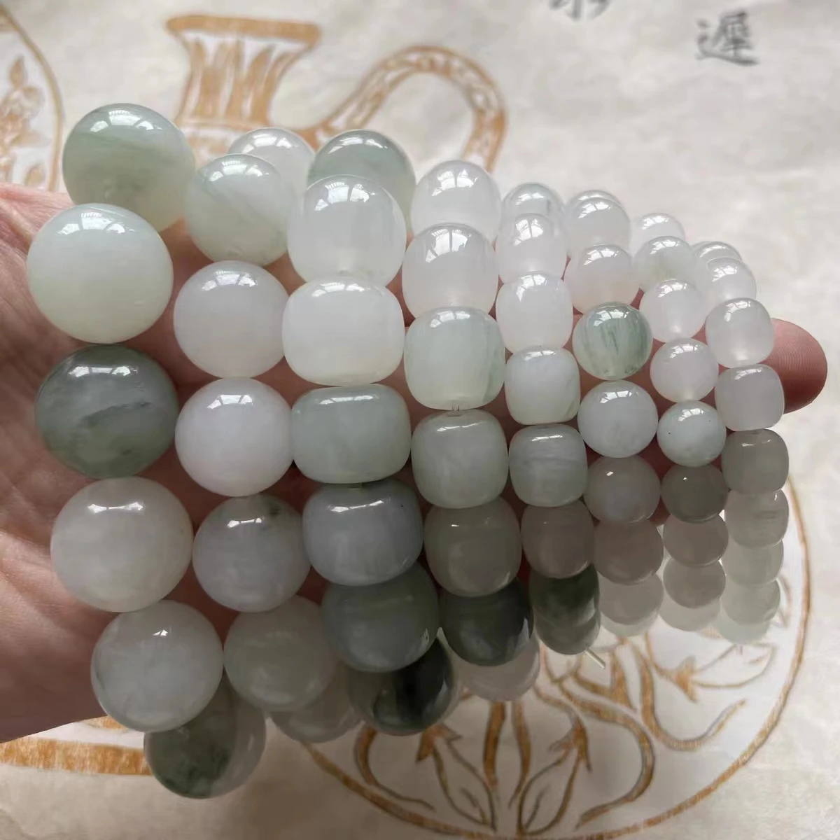 Natural 100% real green jadeite round beads carved 18mm round beads bracelets for couples woman men Gift with jade bracelet