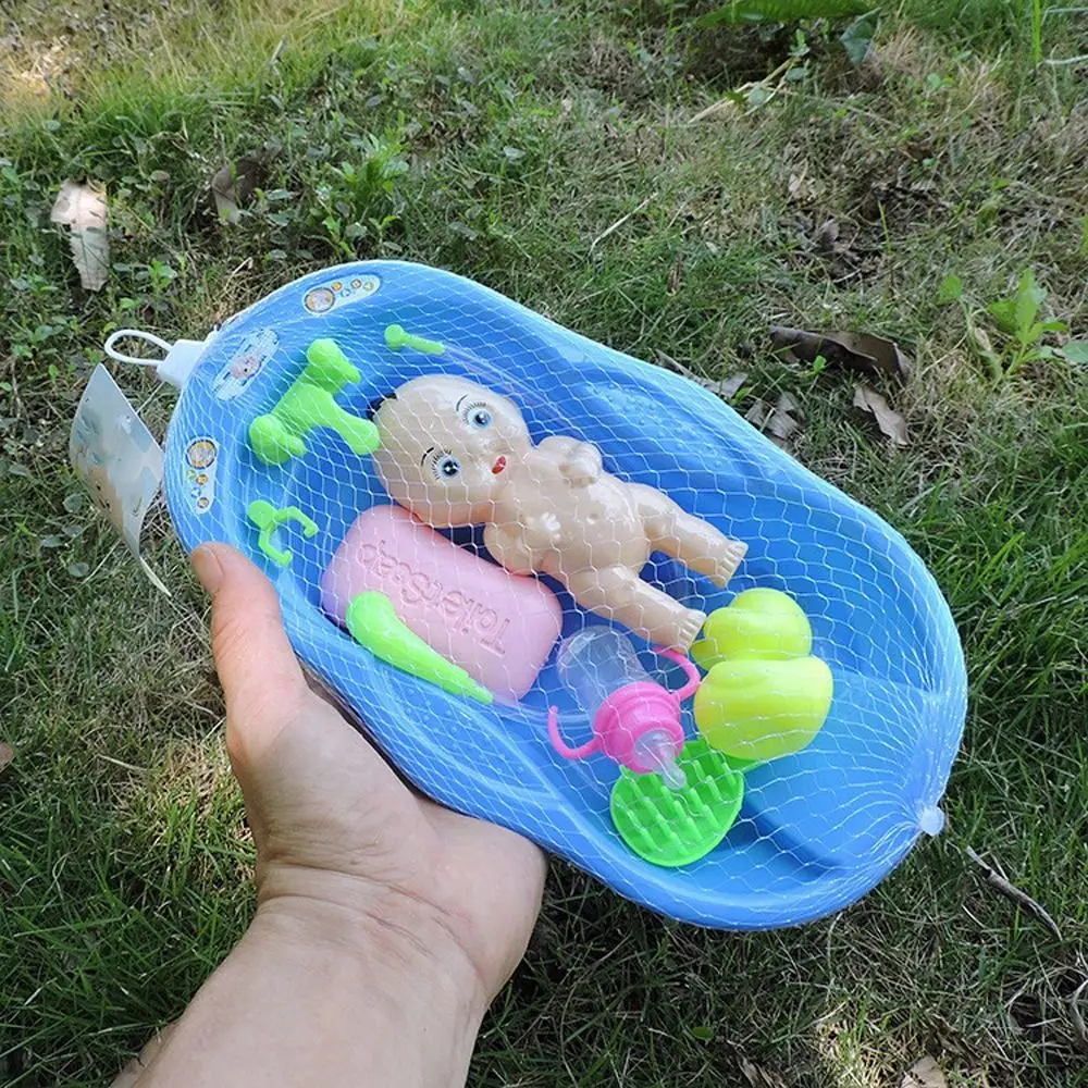 Boneca realista brinquedos de banho com banheira pequena boneca recém-nascida conjunto de banho educacional sabão pato garrafa chuveiro brinquedo dia das crianças