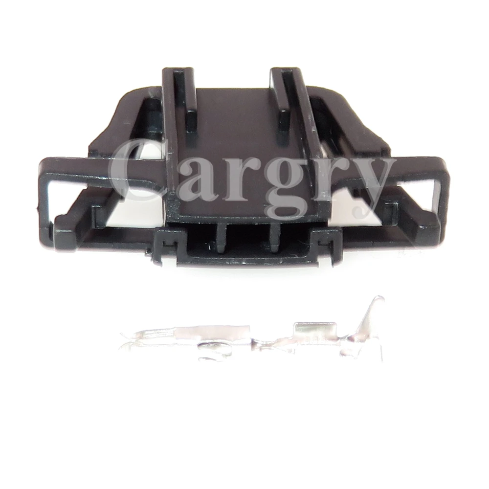 1ชุด3P 3B0972703 Auto Tail ไฟสายไฟ Unsealed ซ็อกเก็ตสำหรับ VW รถเปลี่ยนอุปกรณ์เชื่อมต่อ