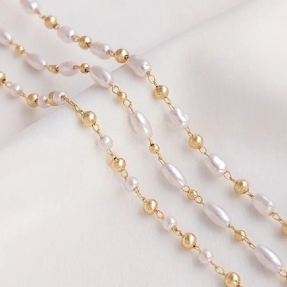 

14-каратное золото, искусственный жемчуг, рисовые бусины, бусины специальной формы, отдельная цепочка из бисера, ожерелье, браслет, свободная цепочка