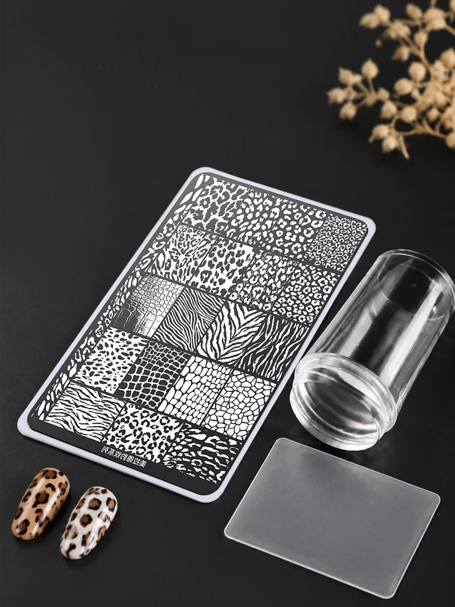 Nagelkunst Leopardenmuster Stempelplatten-Set Stempelvorlage Schaber-Set Maillard-Muster DIY Nagelwerkzeuge