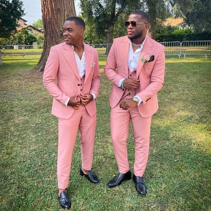 

Pink Men Suits Groom Formal Wedding Tuxedos Blazer Classic Slim Fit Groomsmens Wear Costume Homme Prom Dress(jacket+vest+pants)