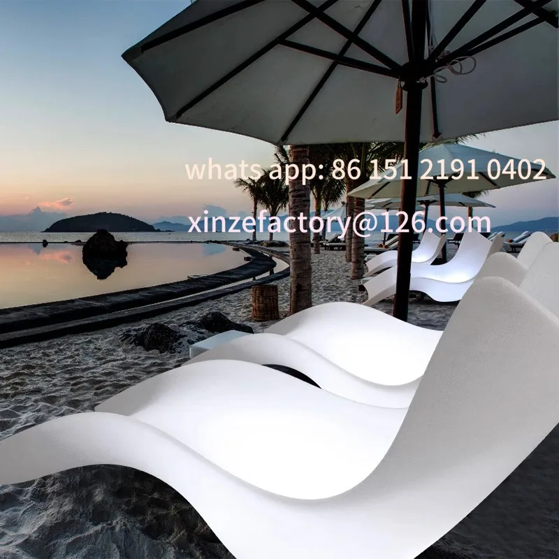 كراسي شاطئ مضيئة قابلة للتخصيص كراسي حمام سباحة خارجية أريكة واحدة في الهواء الطلق