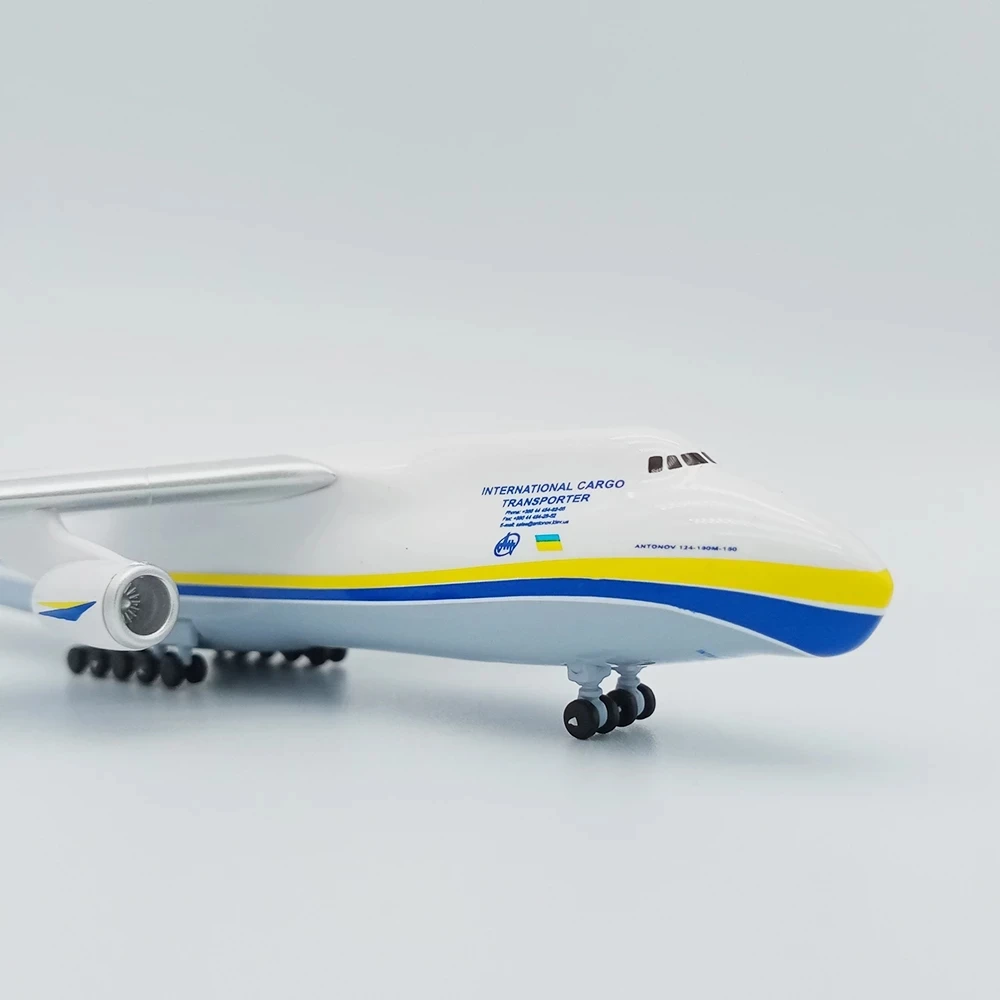 1/400 Antonov An-124 AN124 Blizzard Space Shuttle Antonov 124 Aircraft Model Diecast Toy Airplane For Fans Collection Souvenir