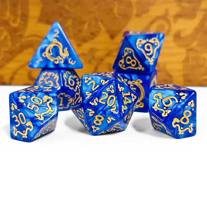 لعب الأدوار لعبة النرد 7 قطعة DND مجموعة التنين نمط النردات متعددة السطوح ل D & D TRPG مجلس لعبة هدية الملحقات