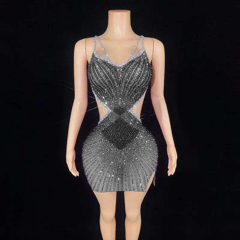 Diamantbesetztes Hosenträger-Neckholder-Sexy, hüftumwickeltes, seitlich geschlitztes, rosafarbenes, kurzes Abendkleid, Party, High-End-Performance-Kleid