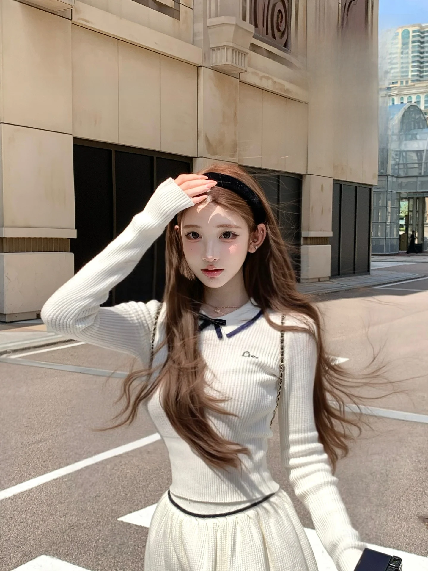 

Комплект из вязаного топа с узлом и юбки Color Blo для женщин: осенне-зимний модный наряд, элегантный крой, длинный рукав