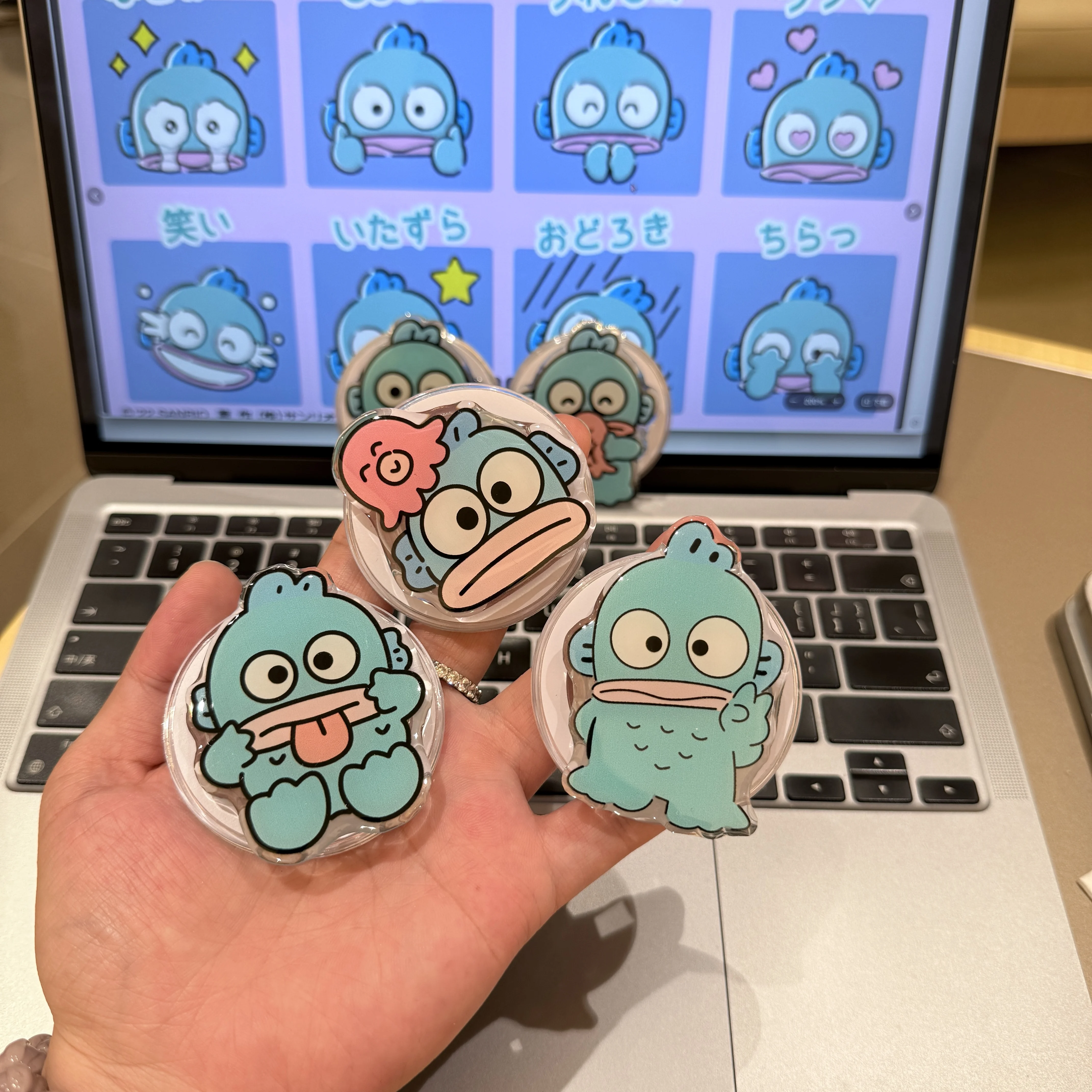 

Милый магнитный держатель для телефона Hangyodon, складная подставка-держатель для MagSafe, универсальные аксессуары для мобильных телефонов, настольная подставка для телефона