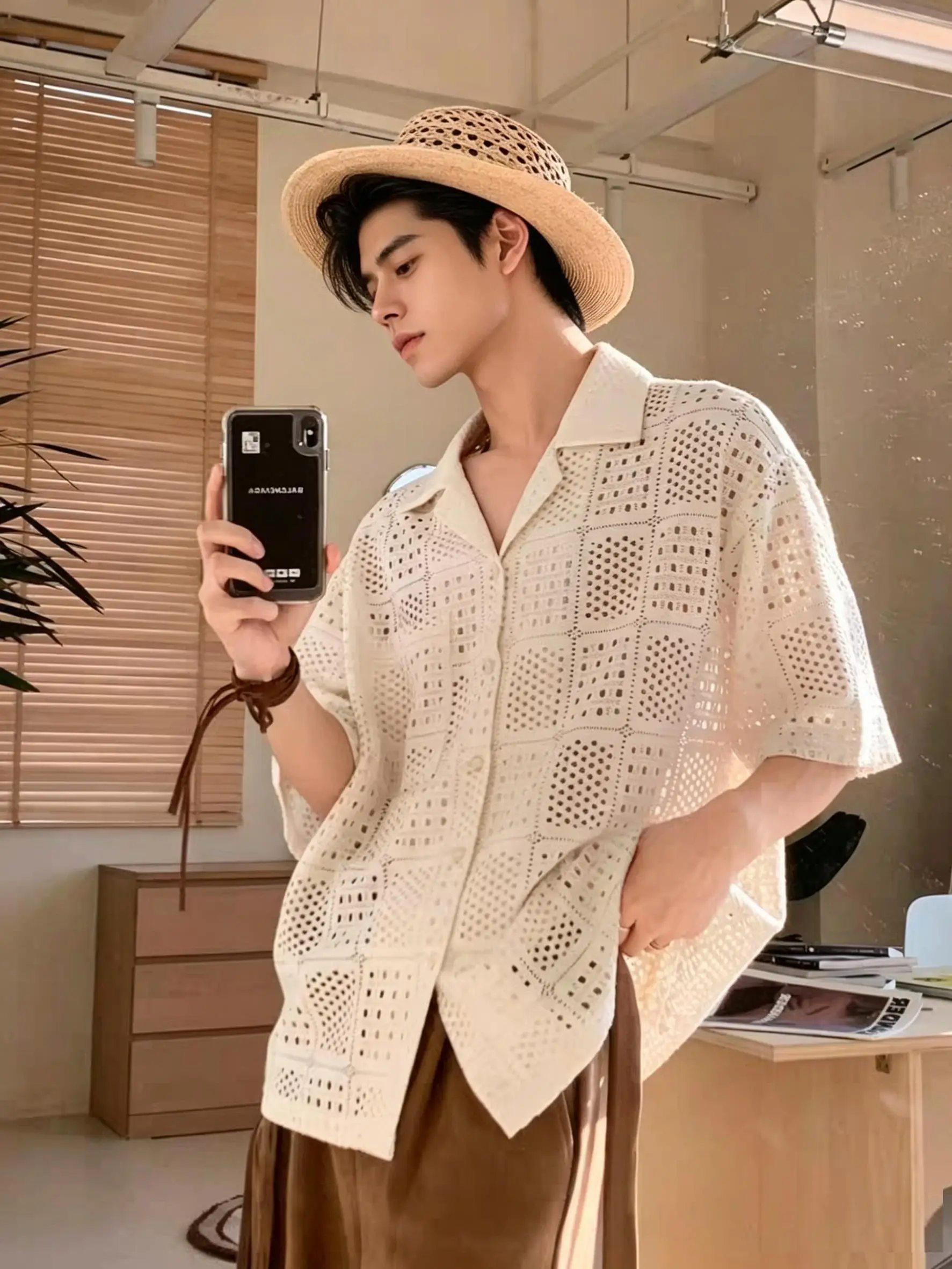 2026 Summer Men's Cuban Collar Hollow out Loose Fit Thin Short Sleeve Breathable Sunscreen Knitted Shirt Casual Style Top